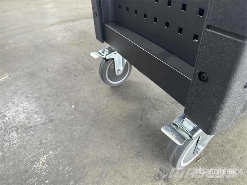 JBM H424390400000 Black Tool Cabinet (Unused) 건설 장비 - 기타