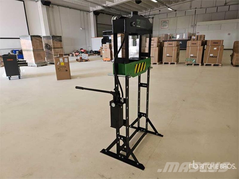 JBM H425359000000 20 Ton Shop Press (Unused) Muut