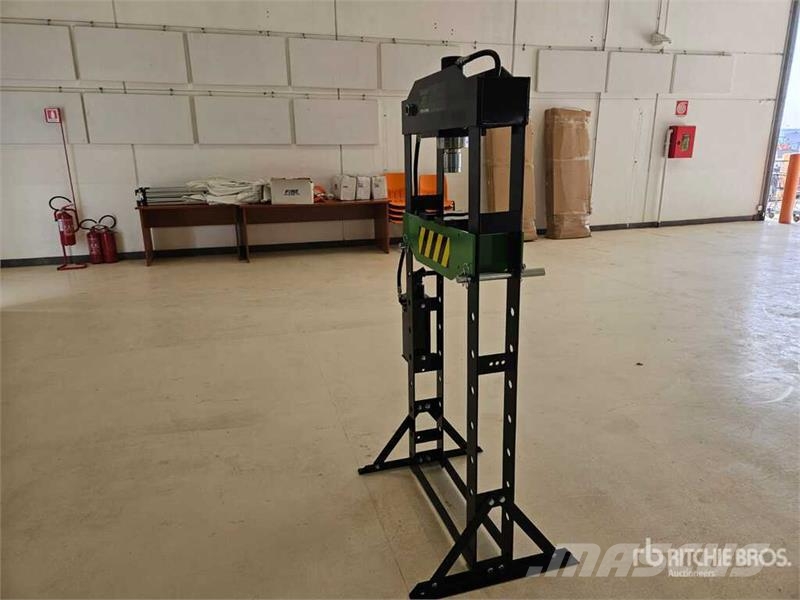 JBM H425359000000 20 Ton Shop Press (Unused) Muut