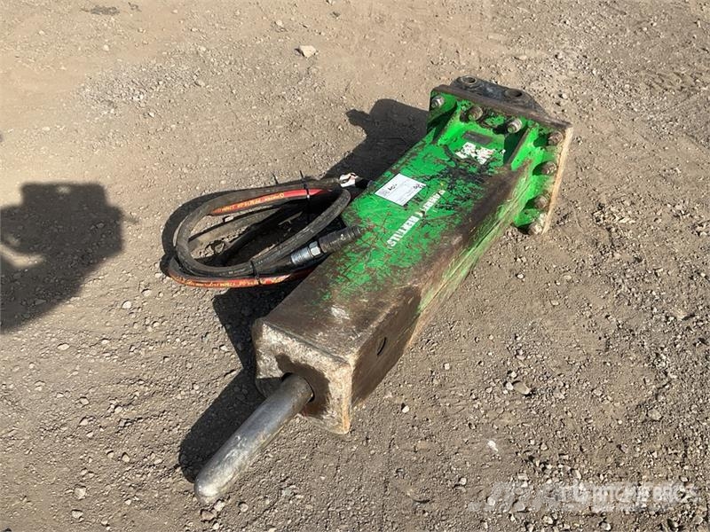 JCB 1000 mm Hydraulic Breaker Hammers / Breakers