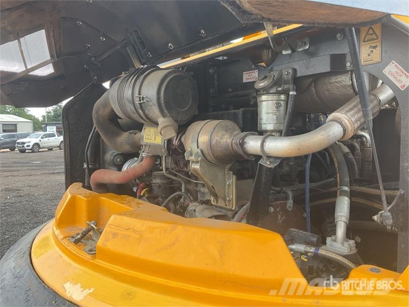 JCB 100C-T Tracked Excavator Bageri gusjeničari