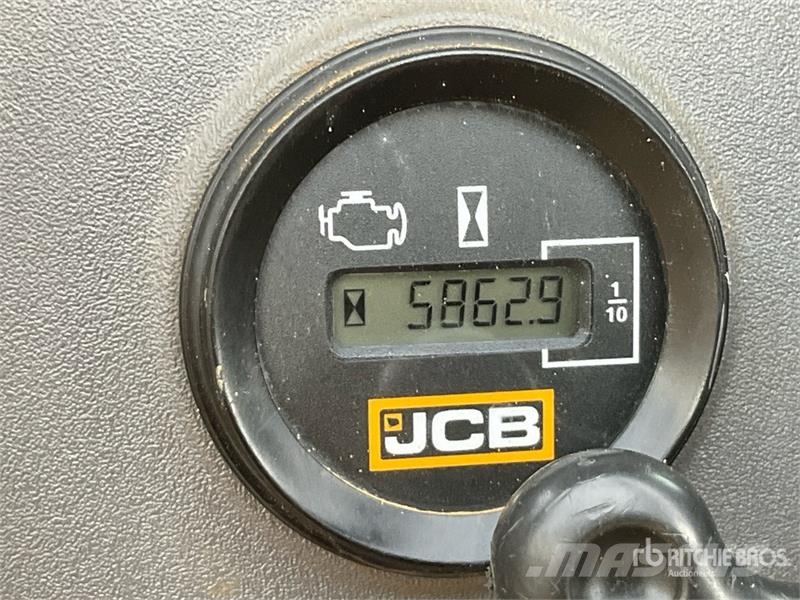 JCB 131X LC Tracked Excavator Crawler excavators
