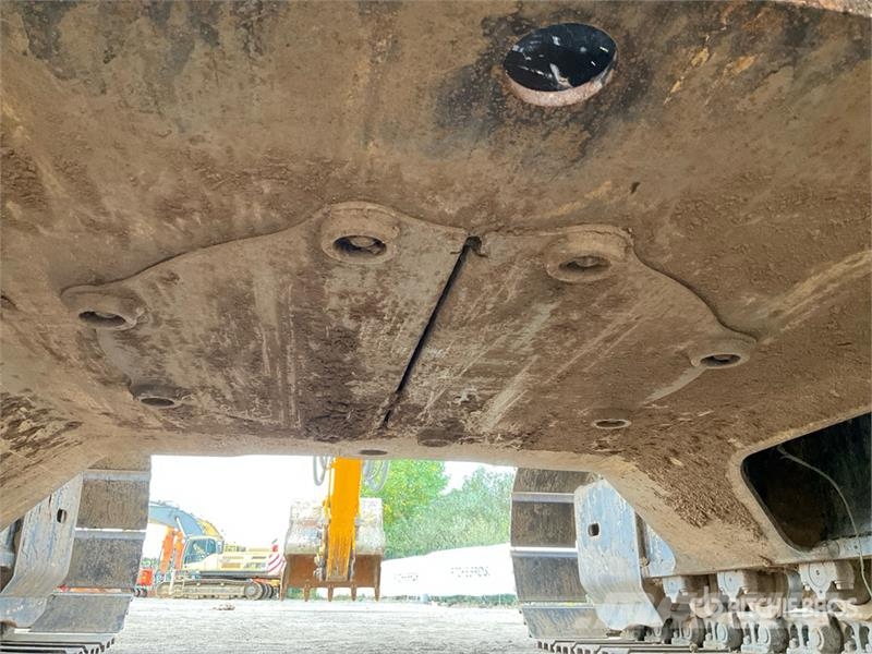 JCB 131X LC Tracked Excavator Crawler excavators