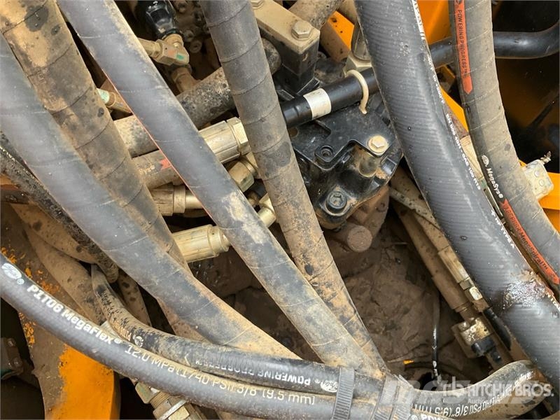 JCB 131X LC Tracked Excavator Crawler excavators