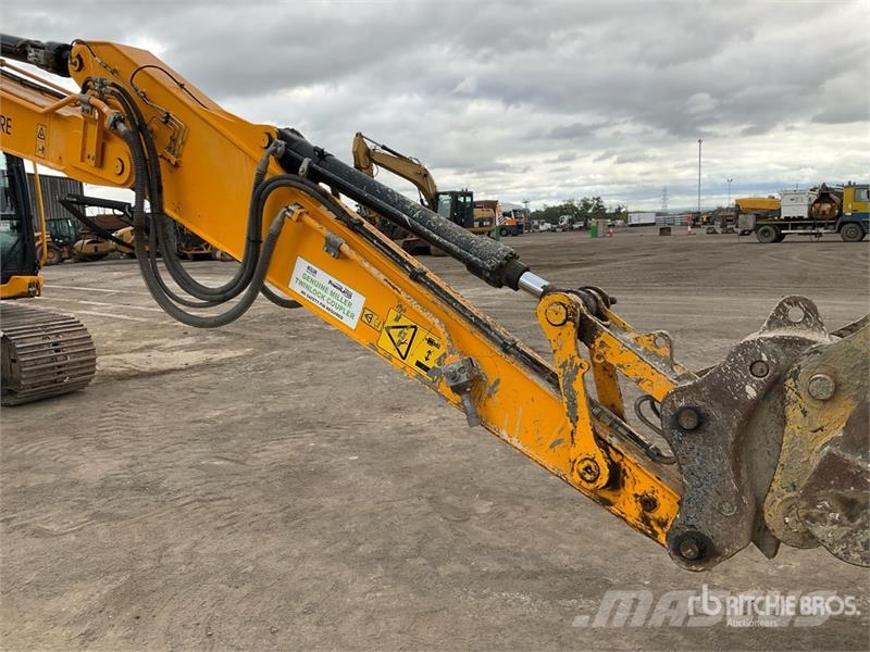 JCB 131X LC Tracked Excavator Crawler excavators