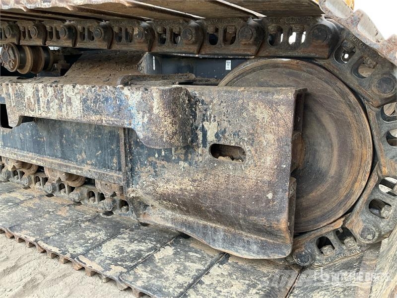 JCB 131X LC Tracked Excavator Crawler excavators