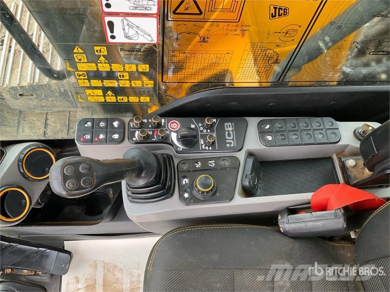 JCB 131X LC Tracked Excavator Crawler excavators