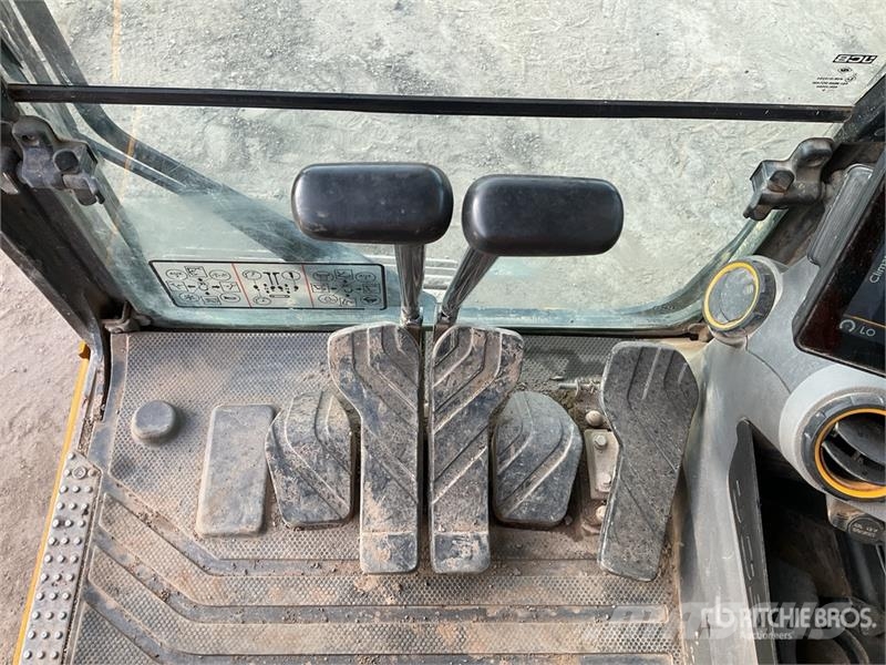 JCB 140X L Tracked Excavator Beltegraver