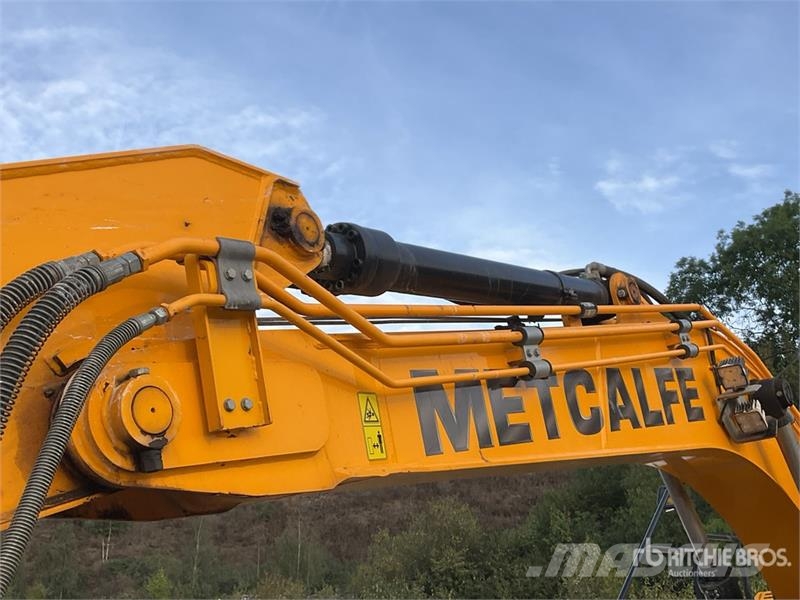 JCB 140X L Tracked Excavator Beltegraver