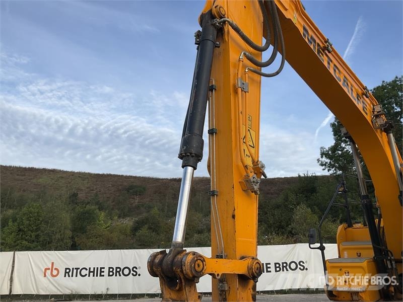 JCB 140X L Tracked Excavator Beltegraver
