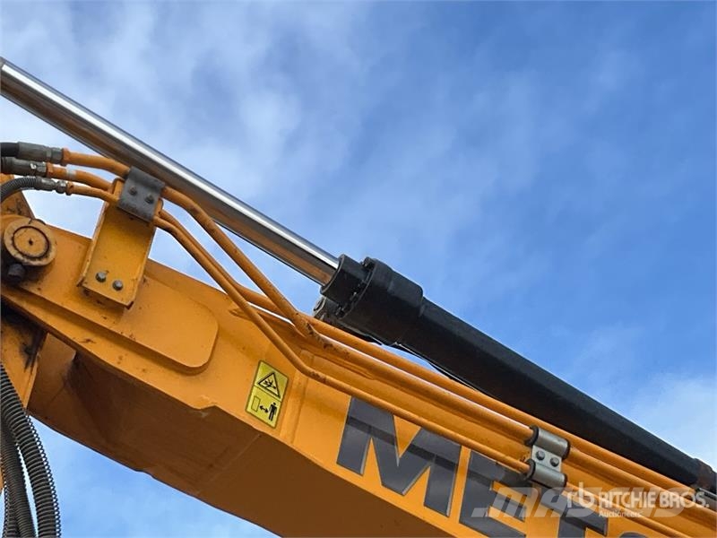 JCB 140XL 4F Tracked Excavator Crawler excavators