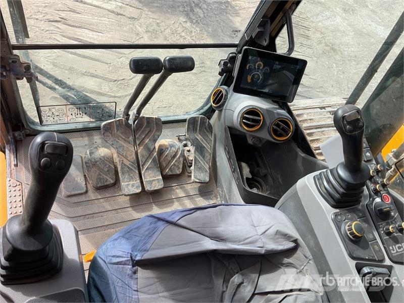 JCB 140XL 4F Tracked Excavator Crawler excavators