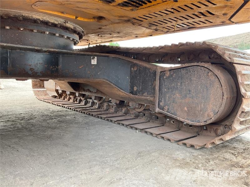 JCB 140XL 4F Tracked Excavator Crawler excavators