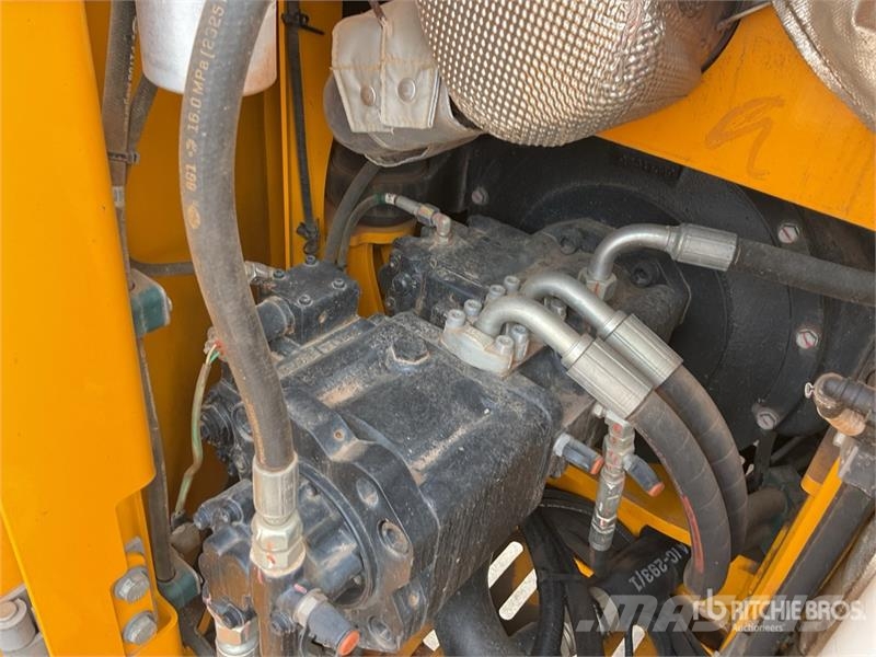 JCB 140XL L Tracked Excavator Bageri gusjeničari