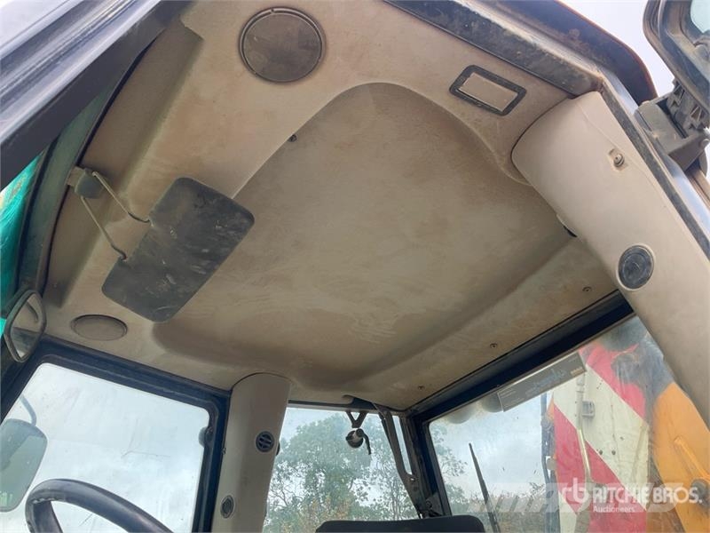 JCB 14M4WM Sitemaster 4x4 Backhoe Loader Kotrórakodók