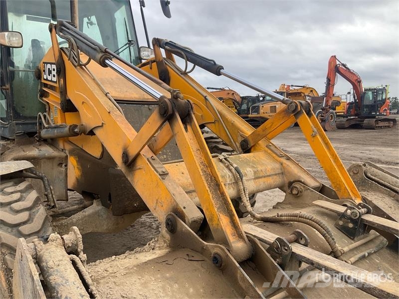 JCB 14M4WM Sitemaster 4x4 Backhoe Loader Kotrórakodók