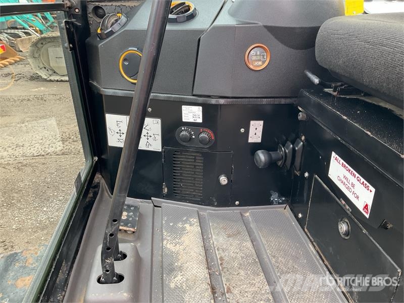 JCB 16c-1 Mini Excavator Minibagger < 7t