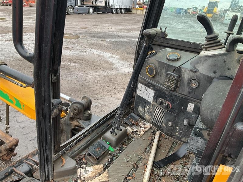 JCB 16C-1 Mini Excavator (Inoperable) Miniescavatori