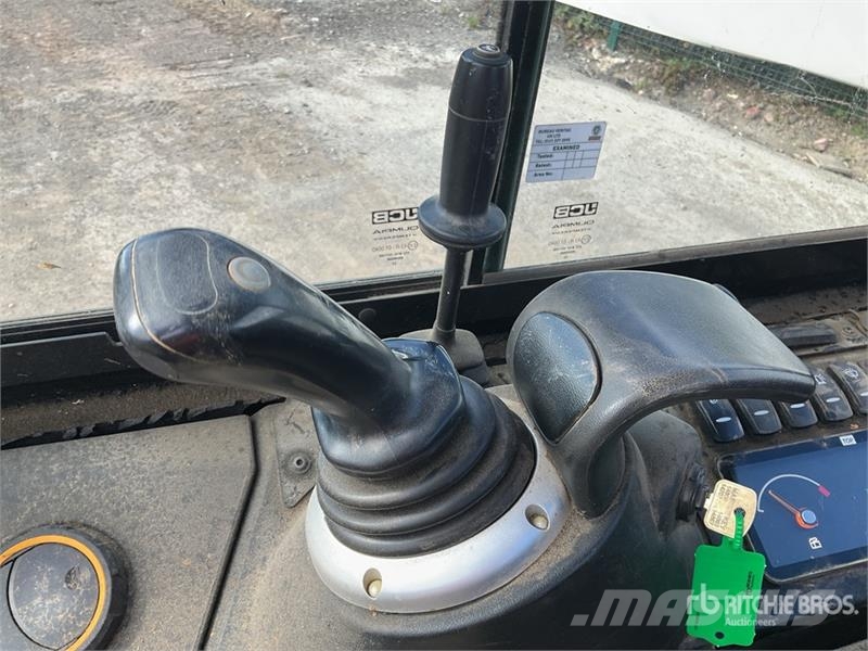 JCB 16C-1 Mini Excavator Mini pelle < 7t