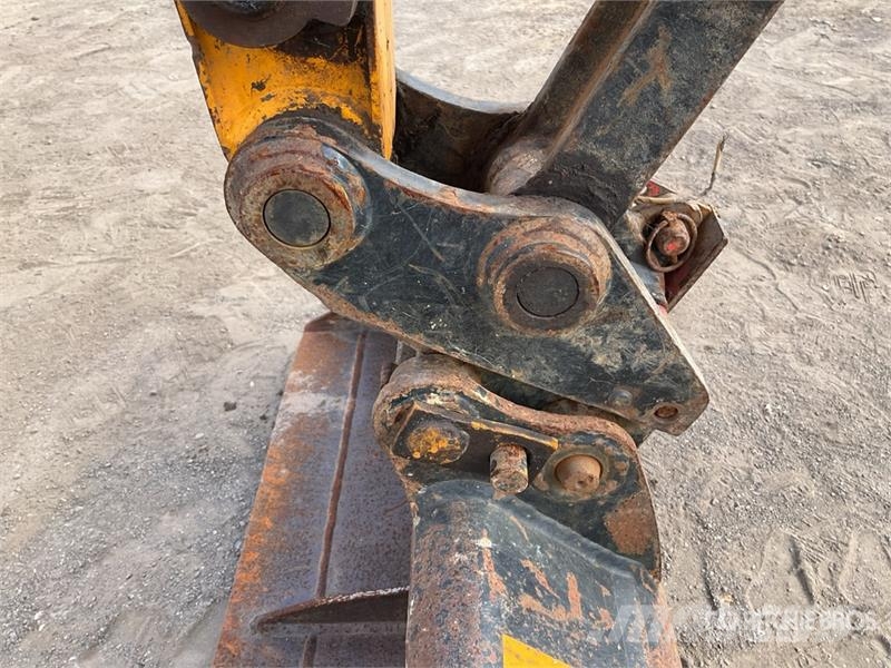 JCB 16C-1 Mini Excavator Mini pelle < 7t