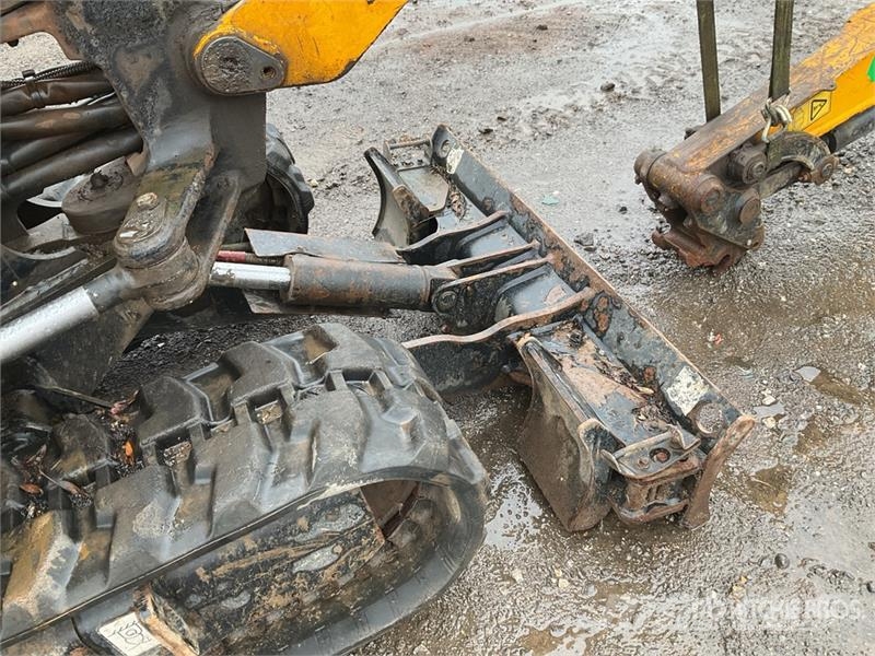 JCB 16C-1 Mini Excavator (Inoperable) Miniescavatori