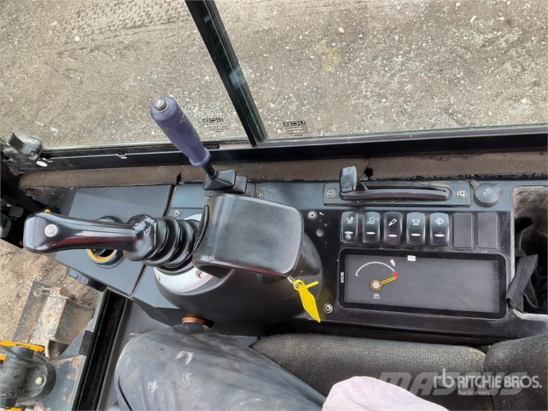 JCB 16c-1 Mini Excavator Minibagger < 7t