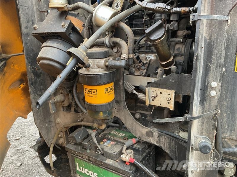 JCB 16C-1 Mini Excavator (Inoperable) Miniescavatori