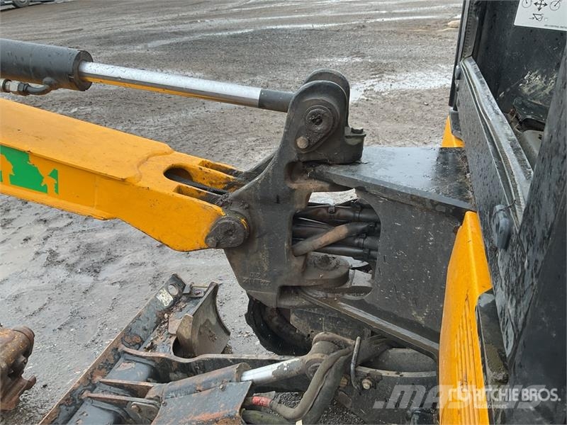 JCB 16C-1 Mini Excavator (Inoperable) Miniescavatori