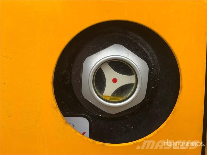 JCB 16C-1 Mini Excavator Mini kotrók < 7t