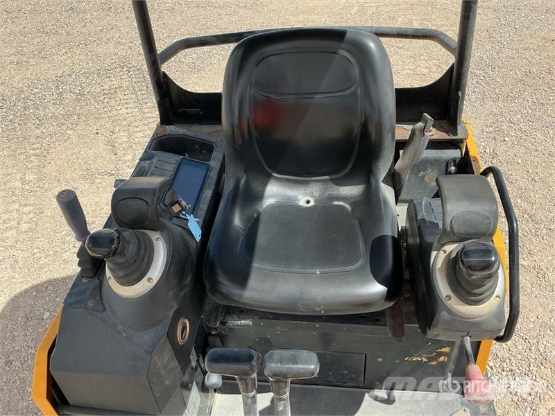 JCB 16C-1 T3 Mini Excavator Mini excavadoras < 7t