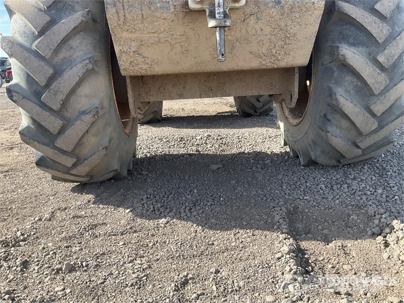 JCB 1THT 1 ton 4x4 Hi-Tip Dumper Mini pašizgāzēji