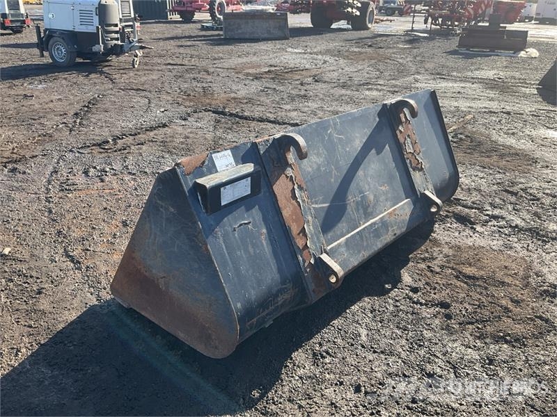 JCB 2200 mm Telehandler Bucket دلاء