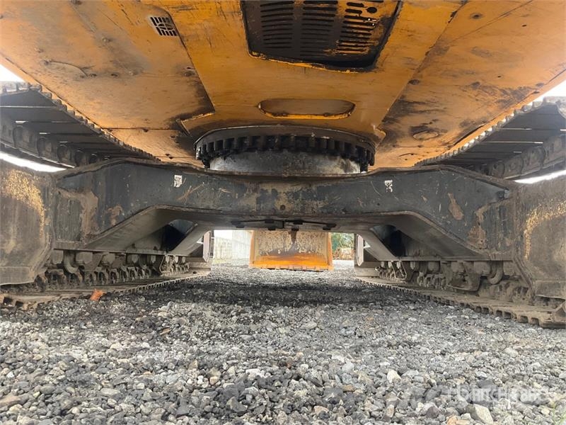JCB 220X L Tracked Excavator 履帶式 挖土機/掘鑿機/挖掘機