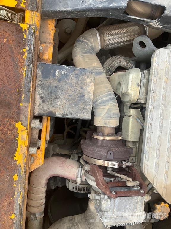 JCB 220X L Tracked Excavator 履帶式 挖土機/掘鑿機/挖掘機