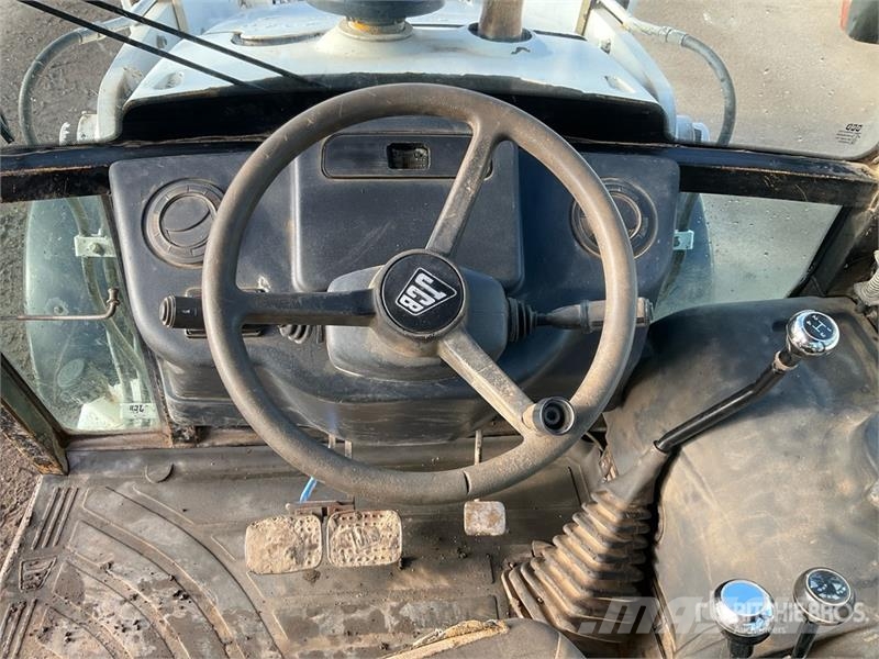 JCB 2CX Airmaster Backhoe Loader (Inoperable) Baggerlader