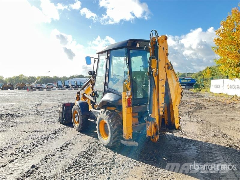 JCB 2CX Streetmaster 4x4x4 Backhoe Loader Rendegravere