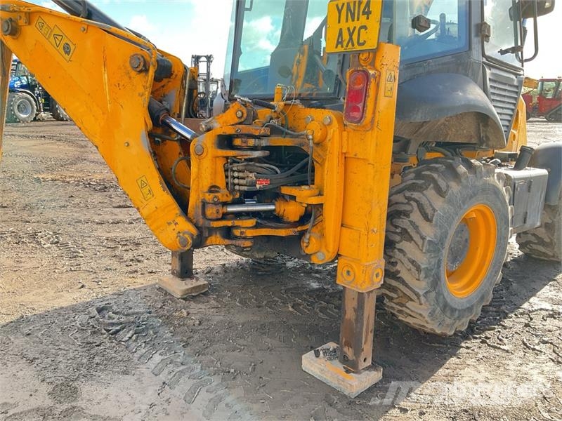 JCB 2CX Streetmaster 4x4x4 Backhoe Loader Rendegravere