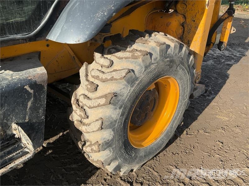 JCB 2CX Streetmaster 4x4x4 Backhoe Loader Rendegravere