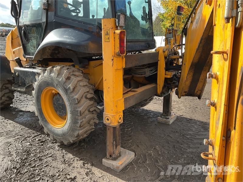 JCB 2CX Streetmaster 4x4x4 Backhoe Loader Rendegravere