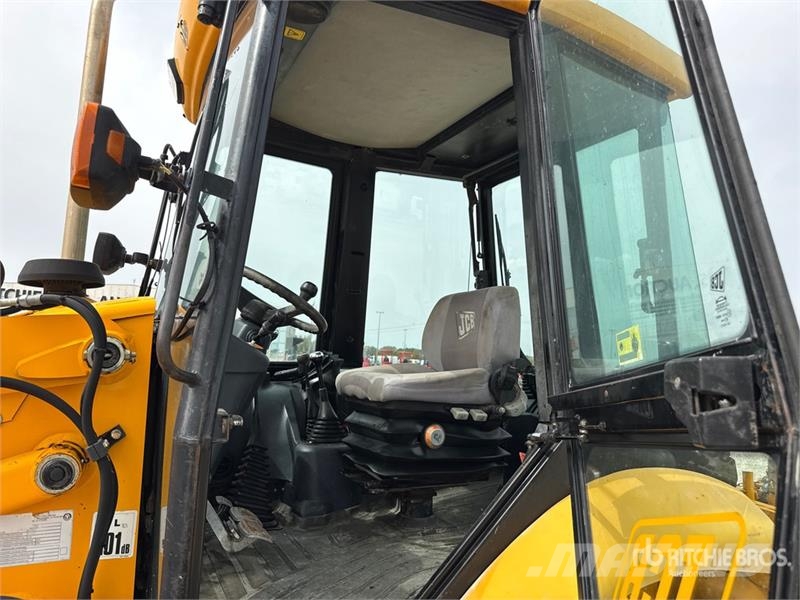 JCB 2CX4W Backhoe Loader Tractopelle