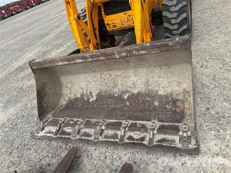 JCB 2CX4W Backhoe Loader Tractopelle