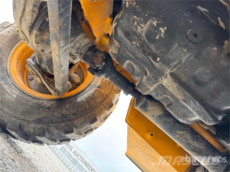 JCB 2CX4W Backhoe Loader Tractopelle