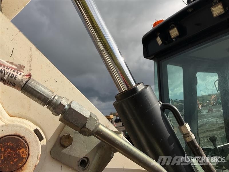 JCB 2CXSM 4WS 4x4 Backhoe Loader Rovokopači