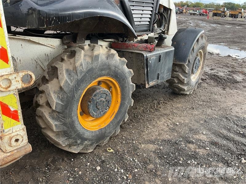 JCB 2CXSM 4WS 4x4 Backhoe Loader Rovokopači