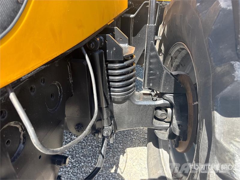 JCB 3190 4WD Tractor Traktori