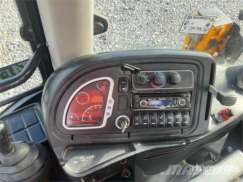 JCB 3CX Backhoe loaders