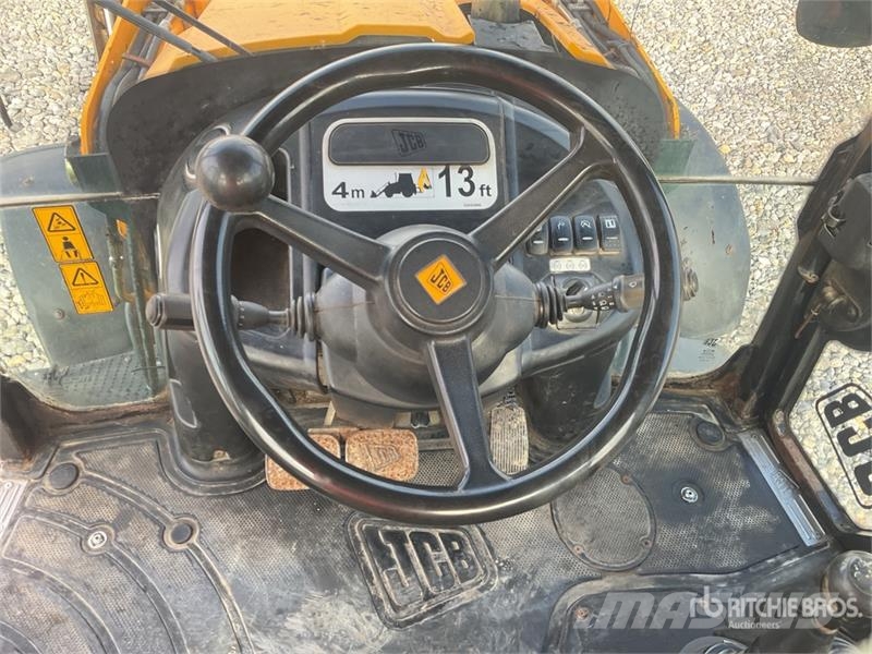 JCB 3CX Backhoe loaders