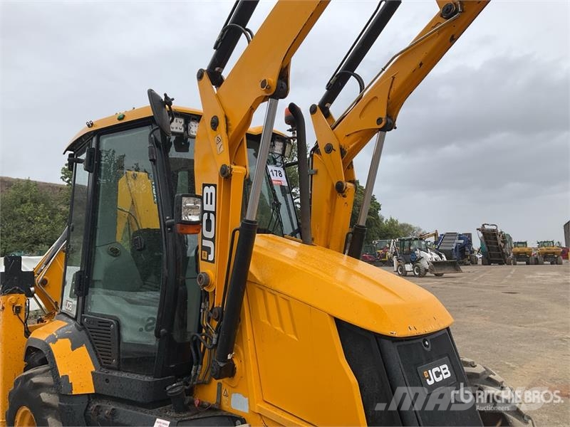 JCB 3CX Baggerlader