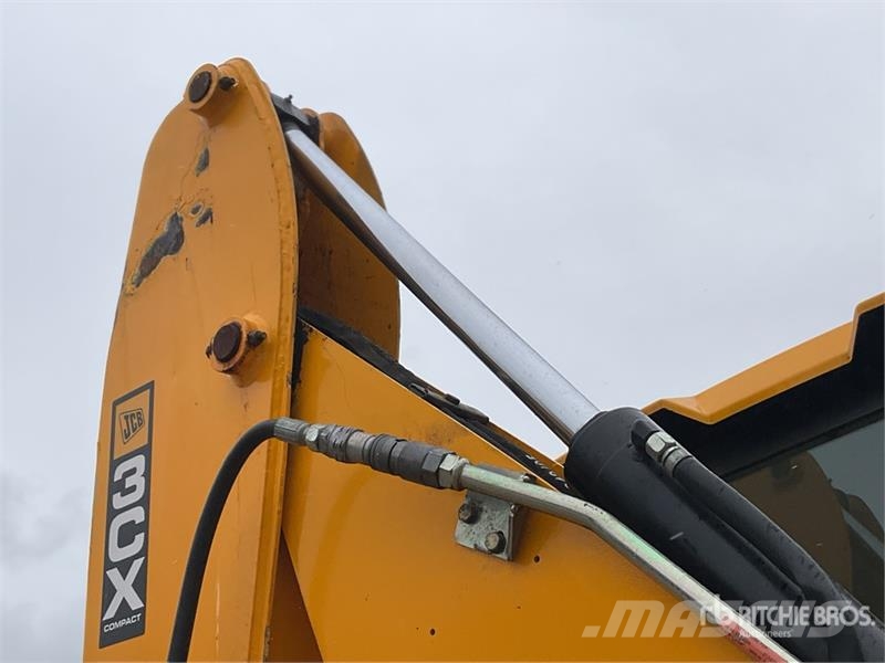 JCB 3CX Baggerlader