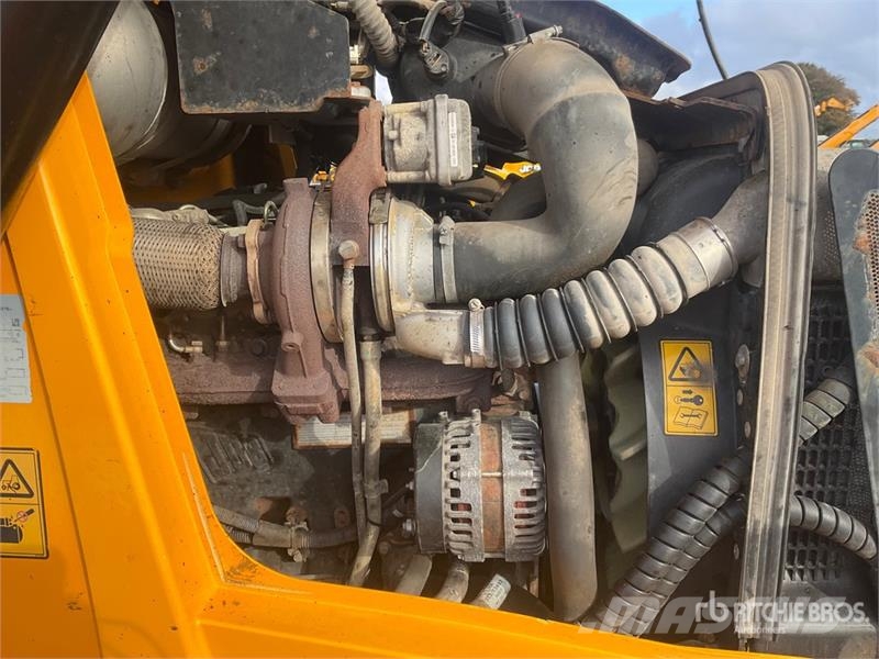 JCB 3CX Backhoe loaders
